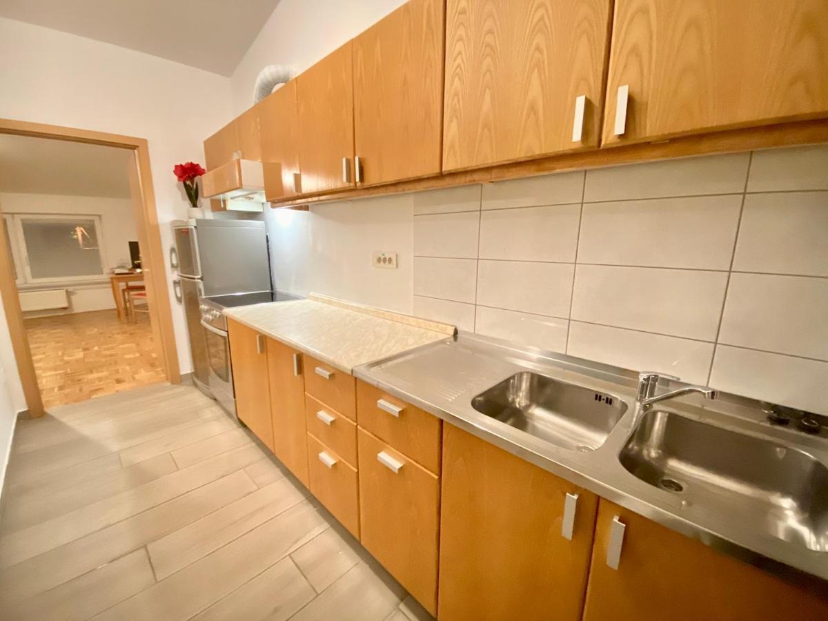 Center Station Rooms ليوبليانا المظهر الخارجي الصورة