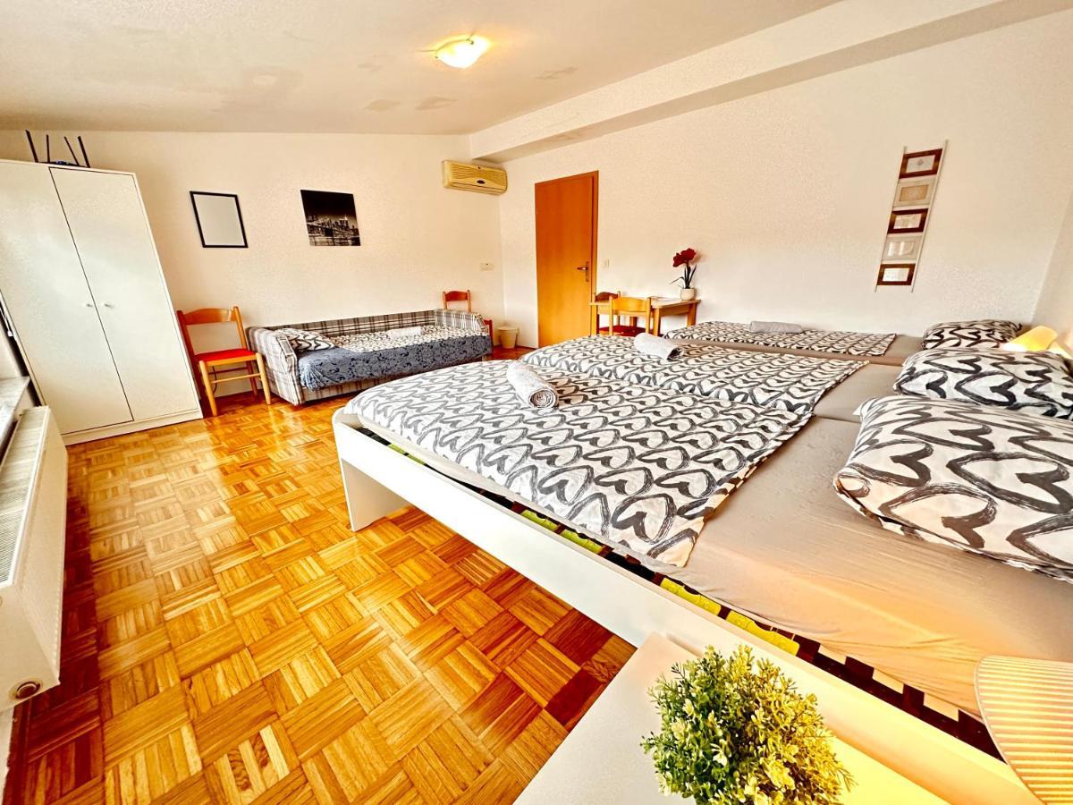 Center Station Rooms ليوبليانا المظهر الخارجي الصورة