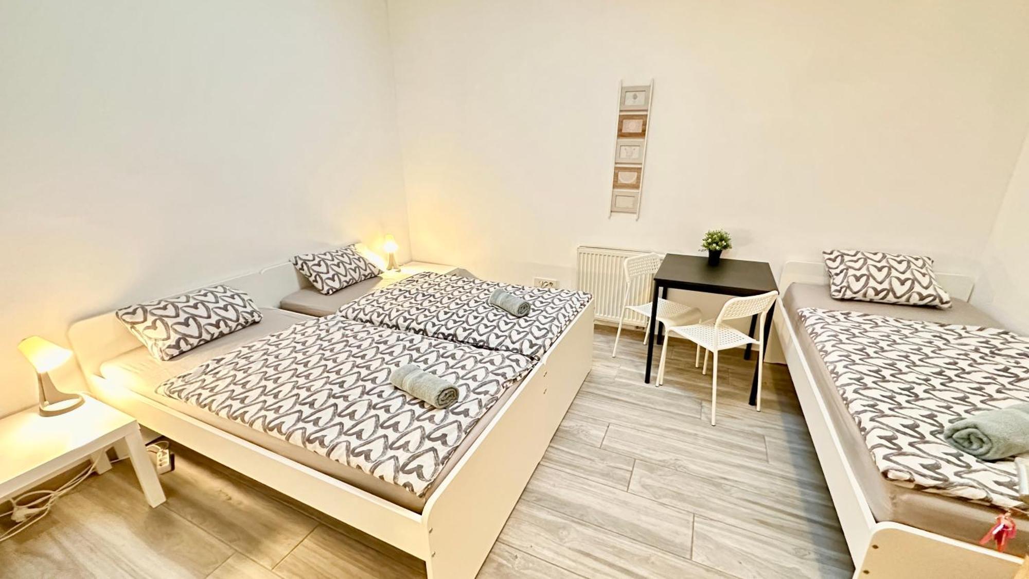 Center Station Rooms ليوبليانا المظهر الخارجي الصورة